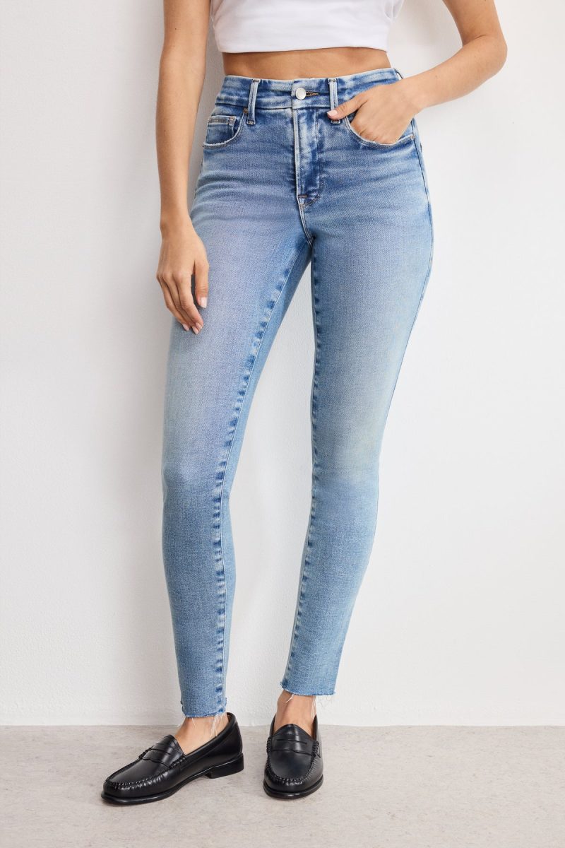 SOFT TECH GOOD LEGS SKINNY JEANS