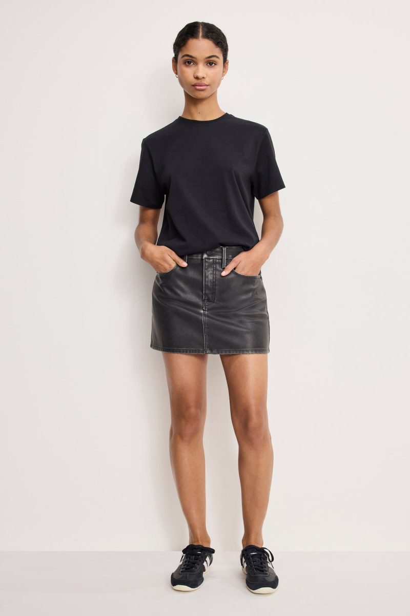 FAUX LEATHER GOOD 90S MINI SKIRT