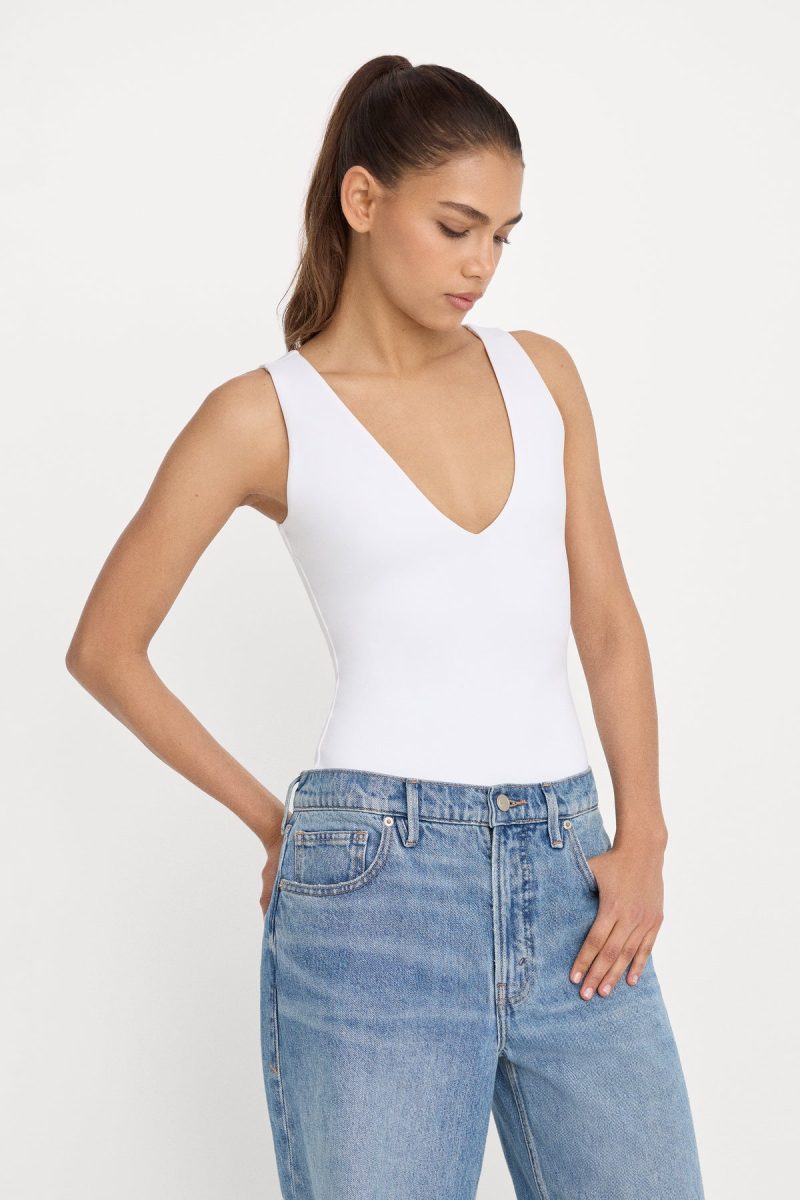 SCULPTING DEEP V BODYSUIT