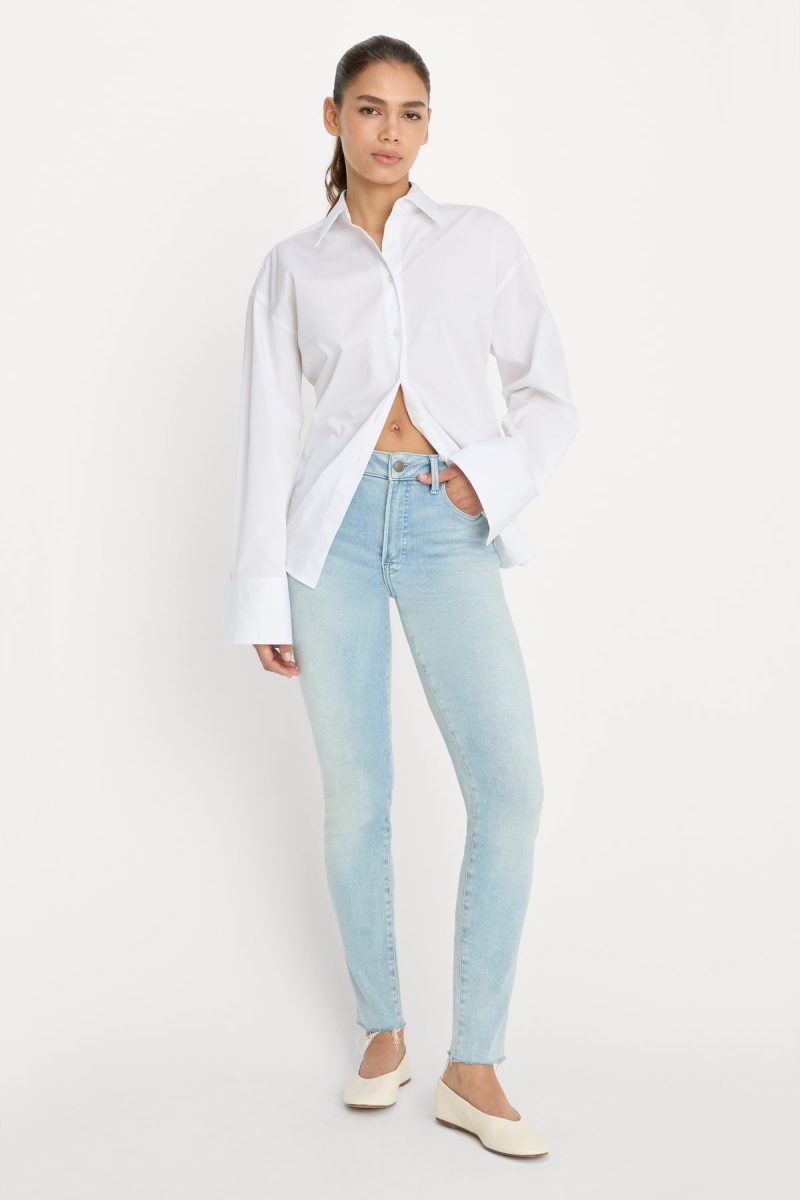 SOFT TECH GOOD LEGS SKINNY JEANS