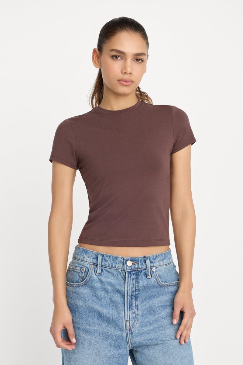 SUPER STRETCH BABY TEE