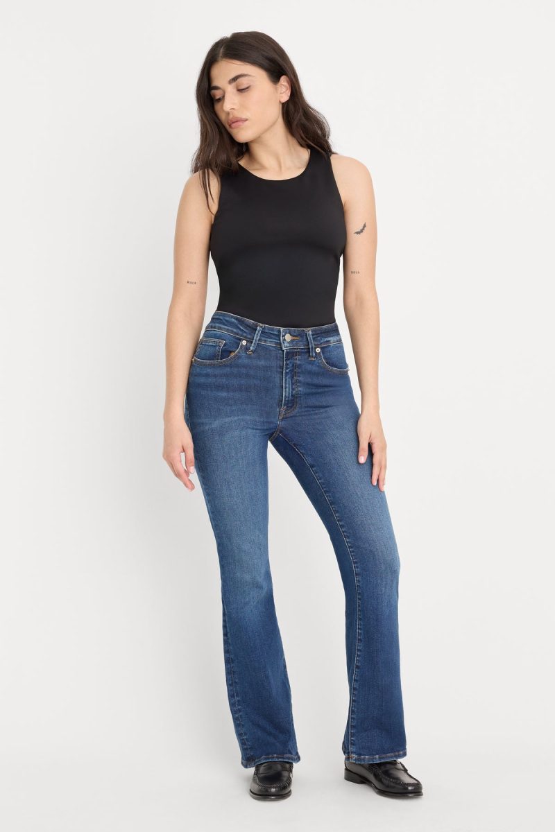 ALWAYS FITS GOOD PETITE BOOTCUT JEANS