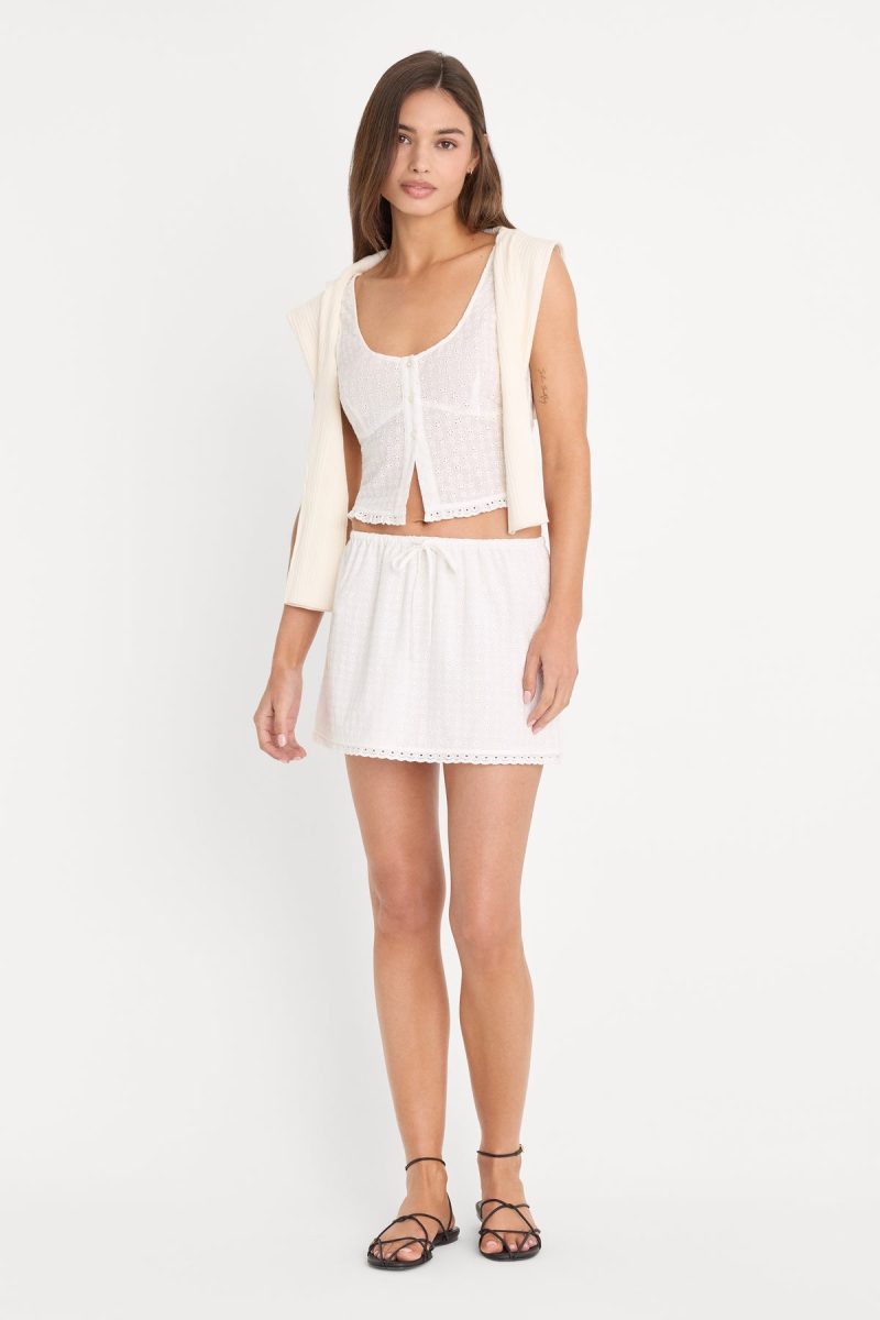 THE EYELET SKIRT