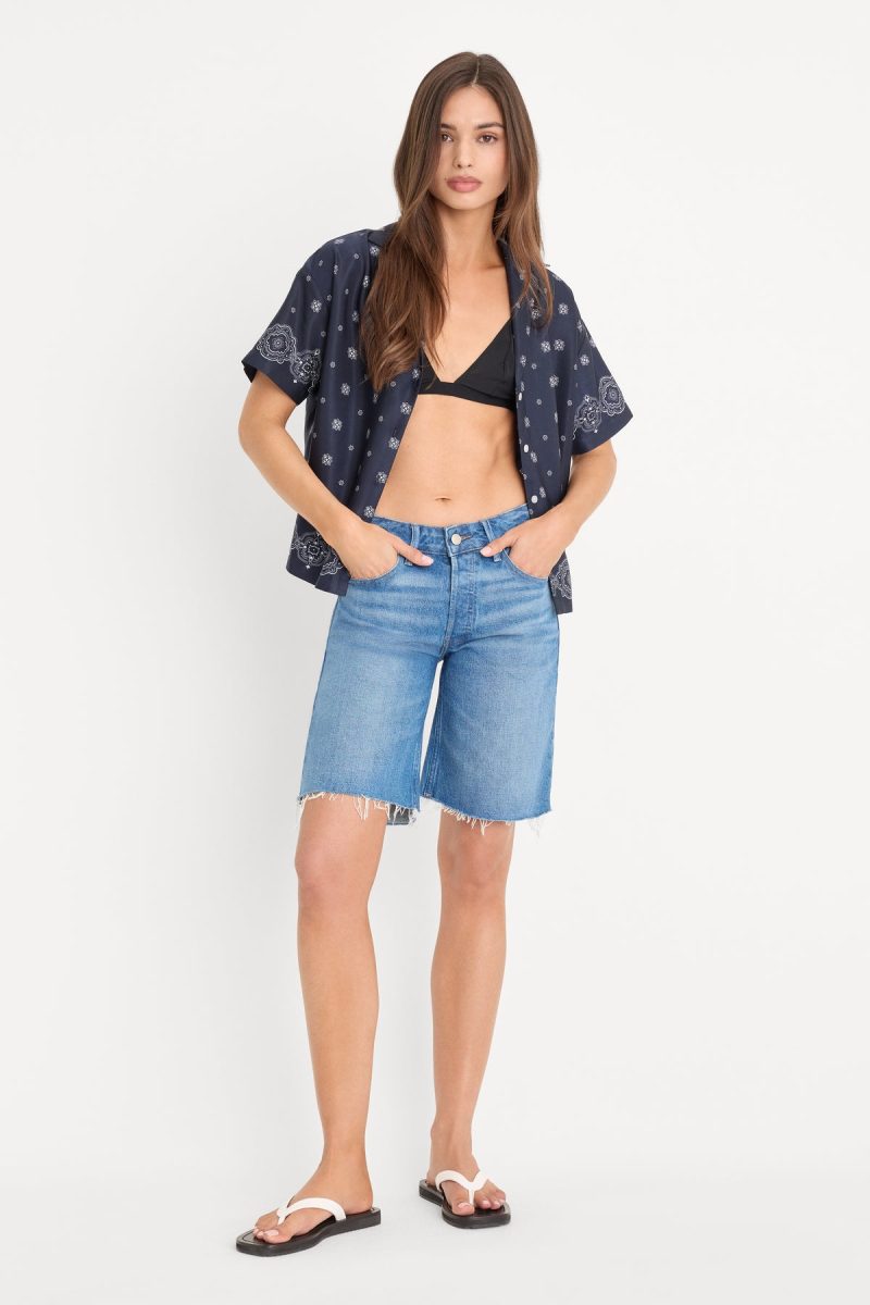 VINTAGE BERMUDA SHORTS