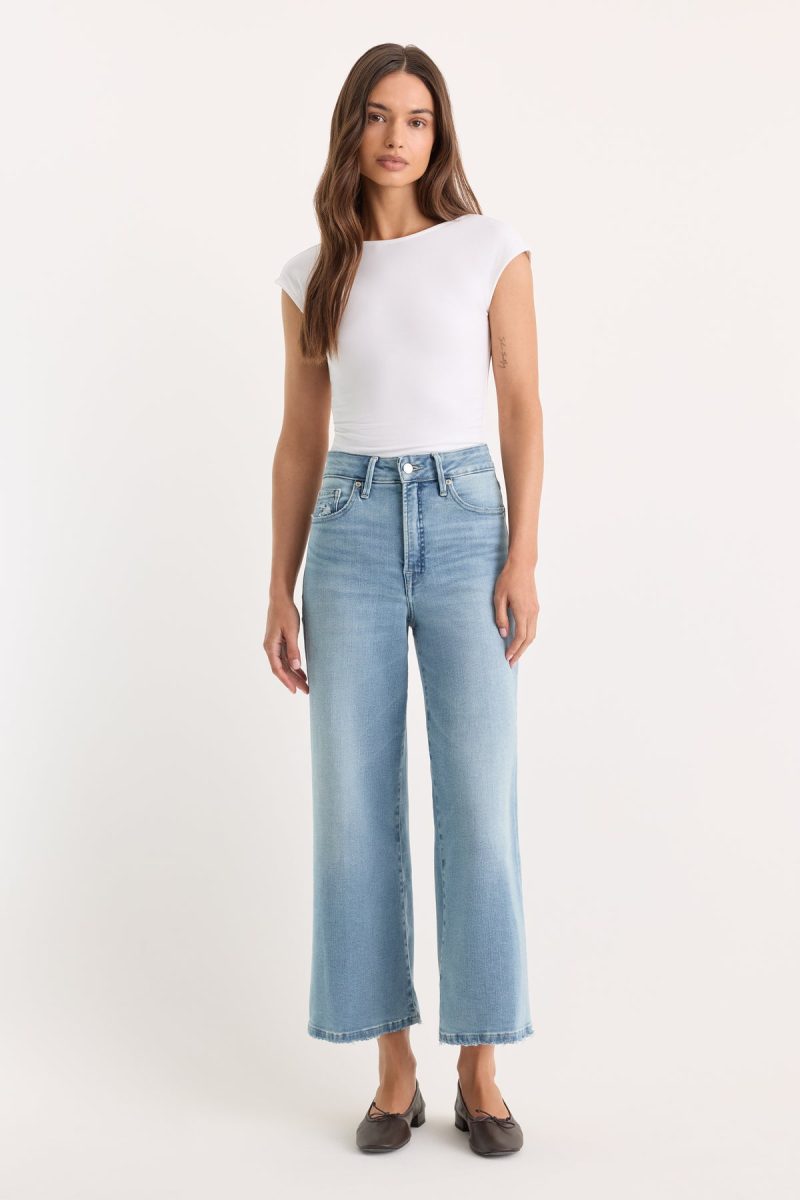SOFT TECH GOOD WAIST PALAZZO CROPPED JEANS