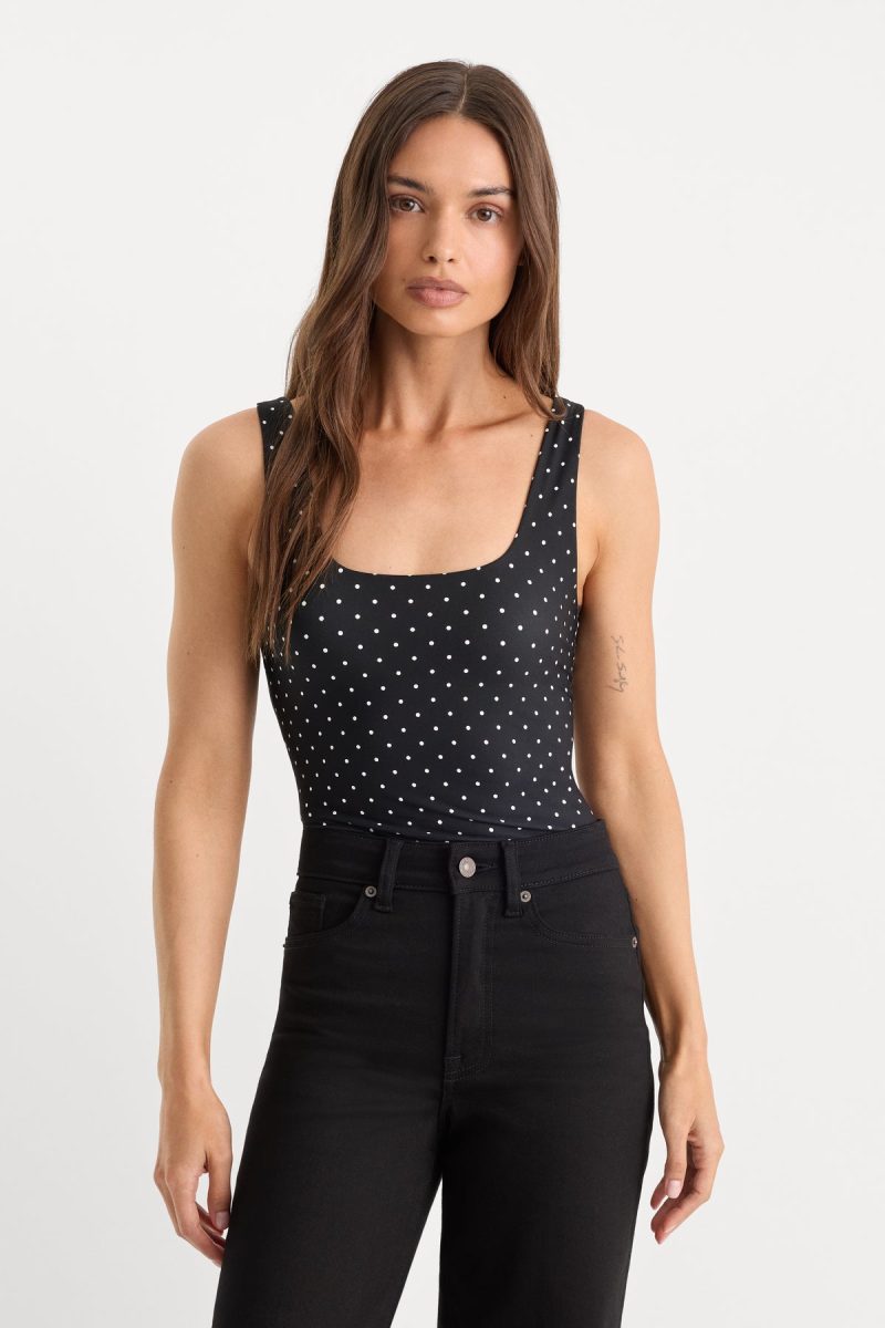THE WEIGHTLESS SCULPTING MODERN TANK BODYSUIT