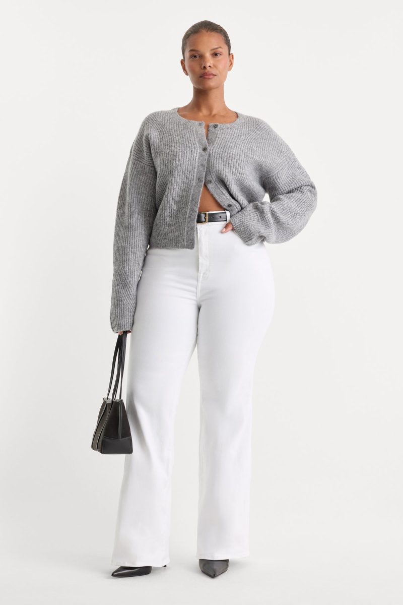 ALWAYS FITS GOOD CLASSIC BOOTCUT JEANS