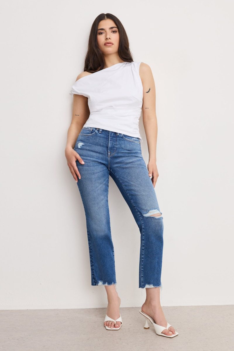 GOOD PETITE STRAIGHT JEANS